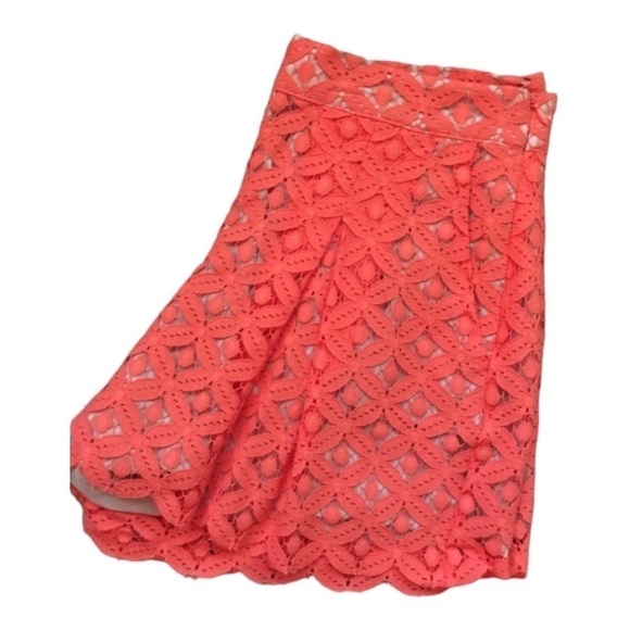 NWT Vince Camuto high waisted lace overlay shorts Papaya over tan lining Sz 10 - Picture 4 of 10